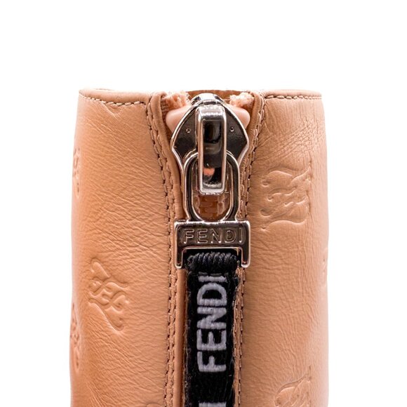 Brand New Fendi FFreedom 65 Logo Printed Leather Boots in Neutral Pink, Size 38 - Picture 9 of 11